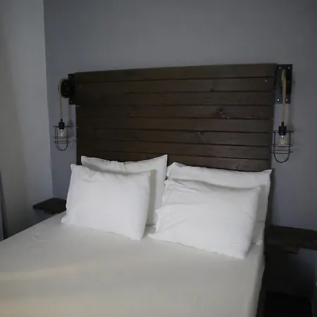 호텔 Nomia Hotel