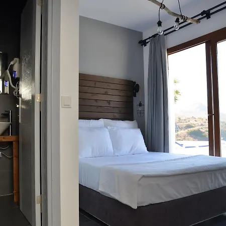 Nomia Hotel
