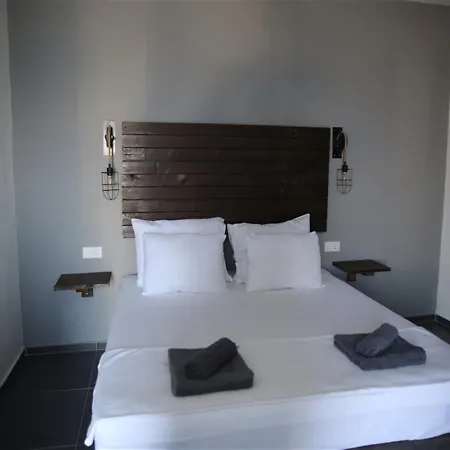Nomia Hotel